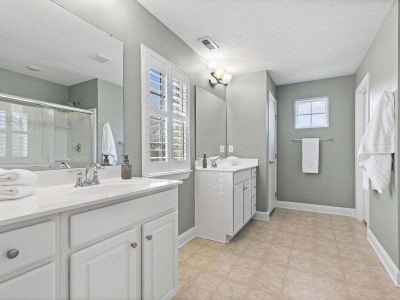 7628 Paradisio Drive , Galena, OH 43021 Photo 18