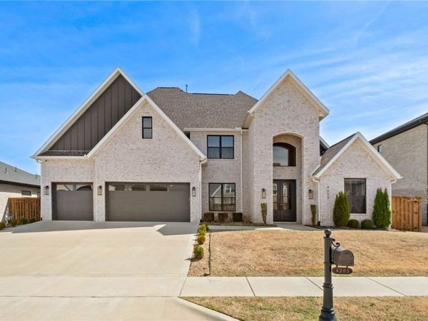 4203 S 87th Place , Bentonville, AR 72713