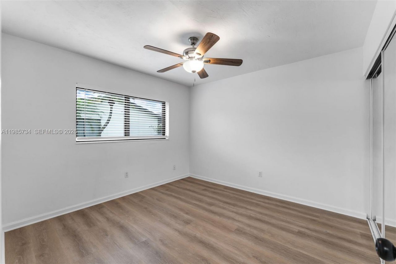 9454 Sterling Dr, Cutler Bay, FL 33157 Photo