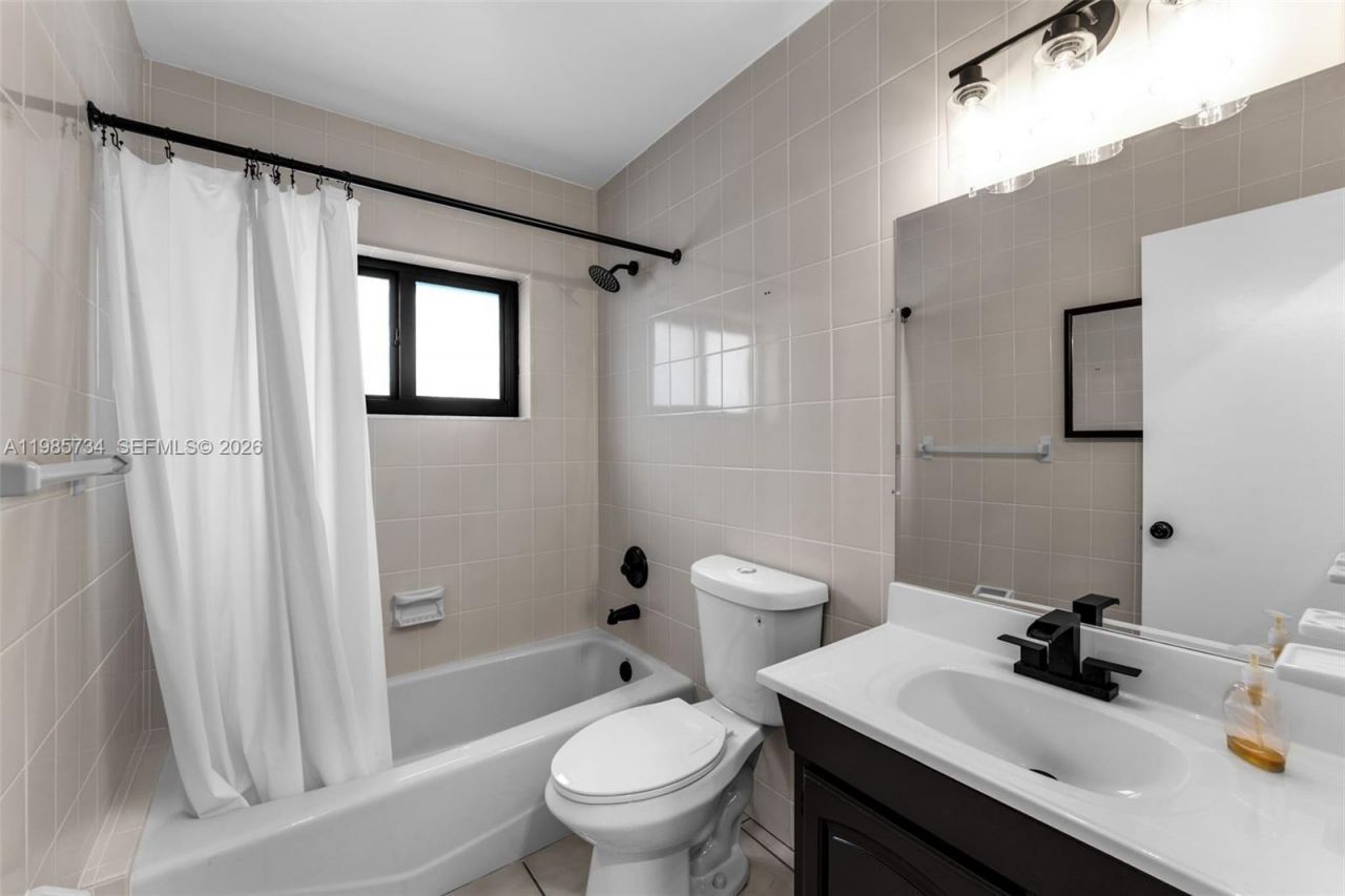 9454 Sterling Dr, Cutler Bay, FL 33157 Photo