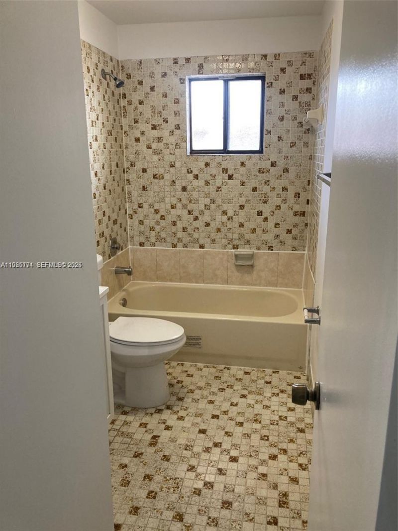 8420 SW 133rd Ave Rd, Unit 422, Miami, FL 33183 Photo