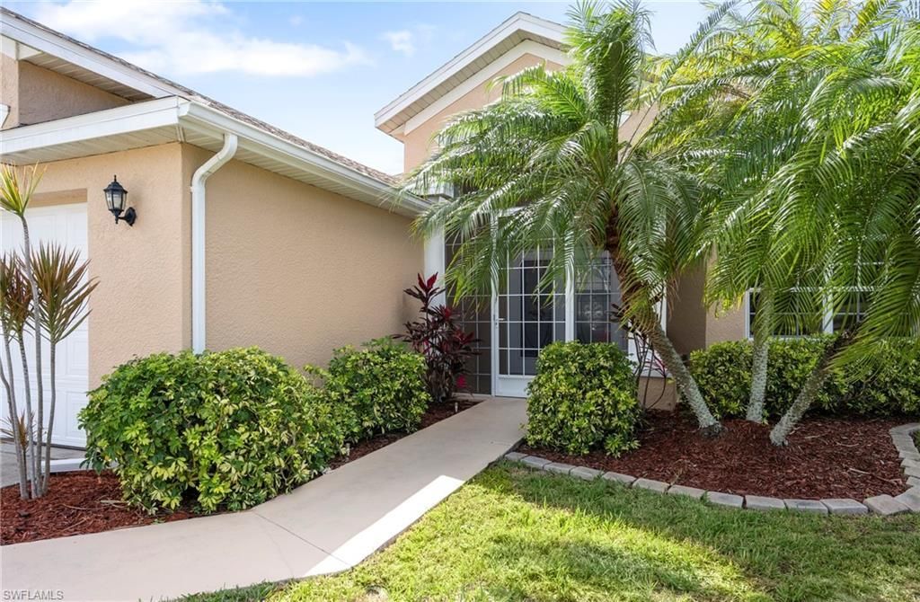 1704 NW 31st Ave, Cape Coral, FL 33993 Photo