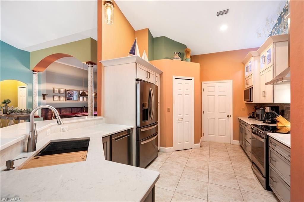 1704 NW 31st Ave, Cape Coral, FL 33993 Photo