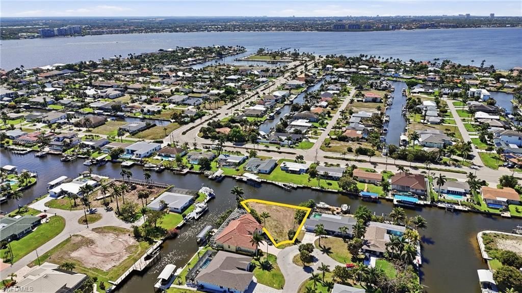 5357 Majestic Ct , Cape Coral, FL 33904 Photo