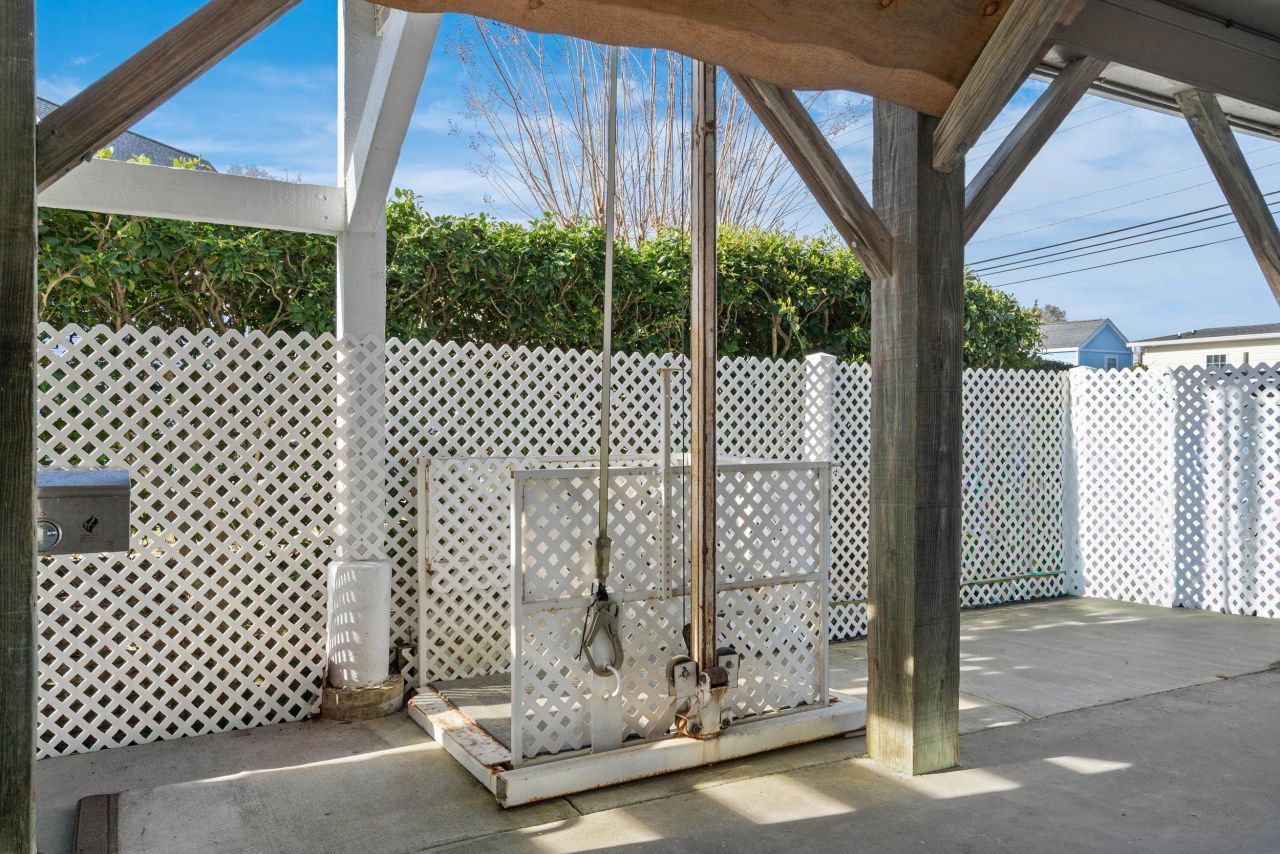 299 Lake Arrowhead Rd. Photo 31