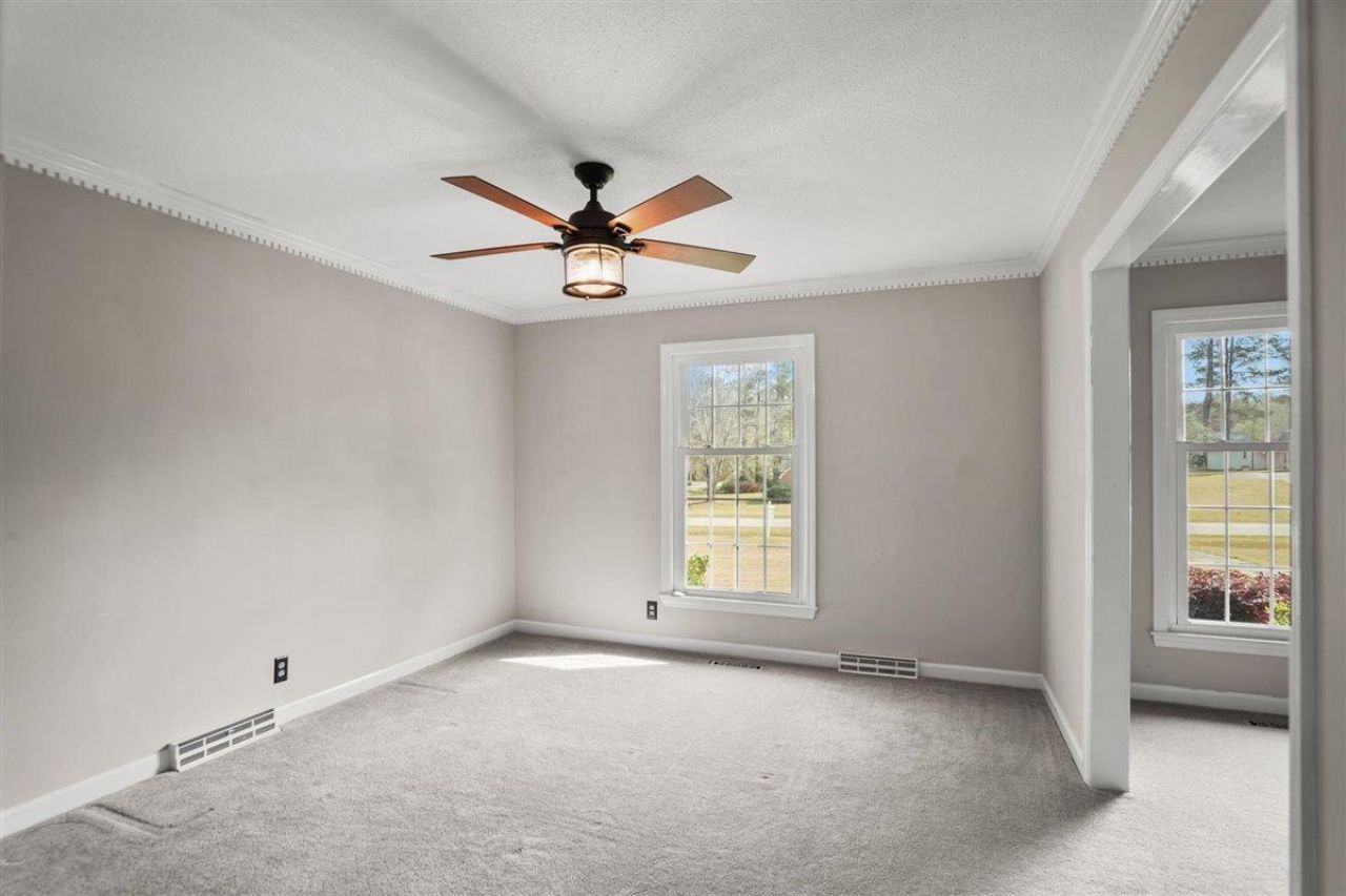 109 Mason Dr. Photo 12