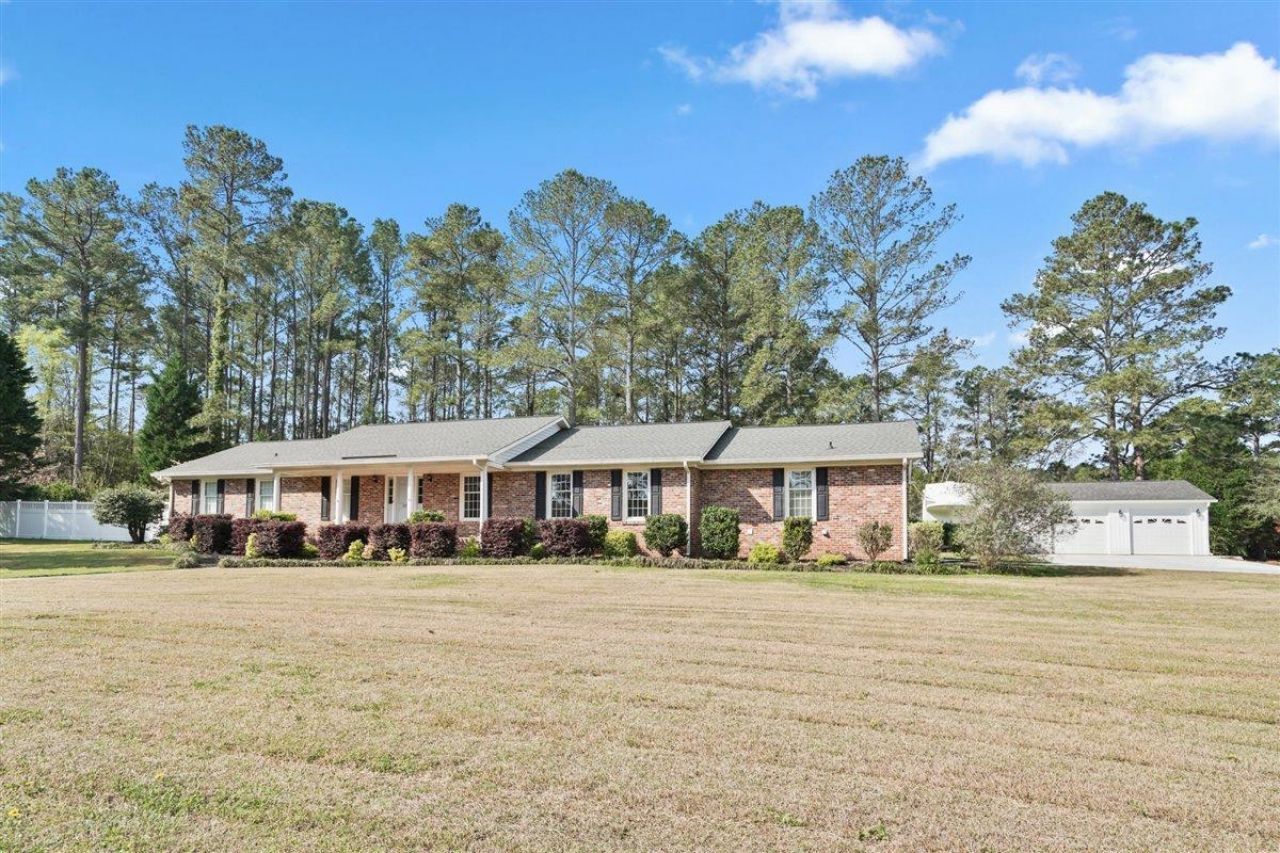 109 Mason Dr. Photo 5