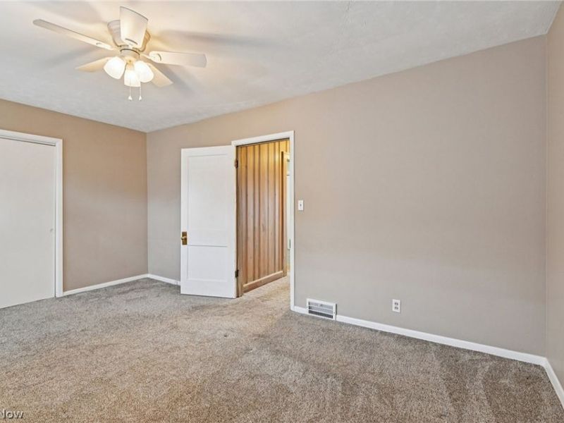 3932 S Main Street, Akron, OH 44319 Photo 12