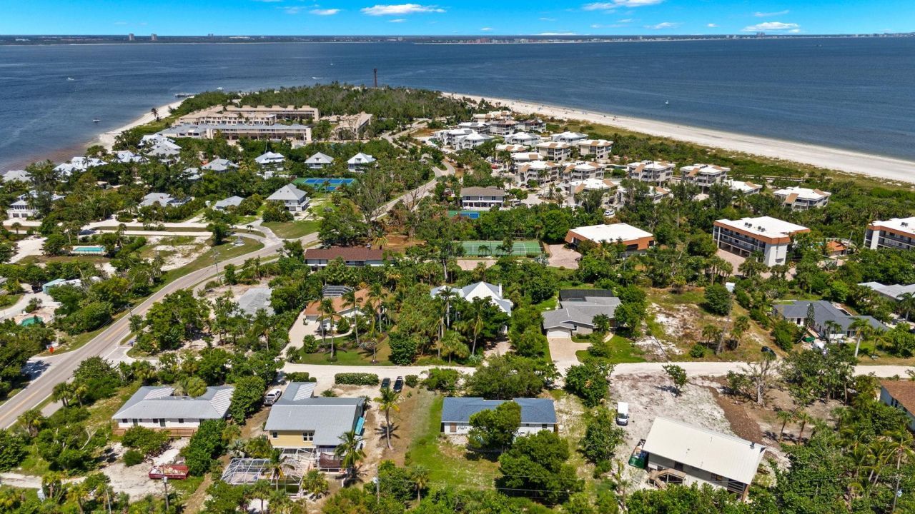 1155 Seagrape Ln, Sanibel, FL 33957 Photo