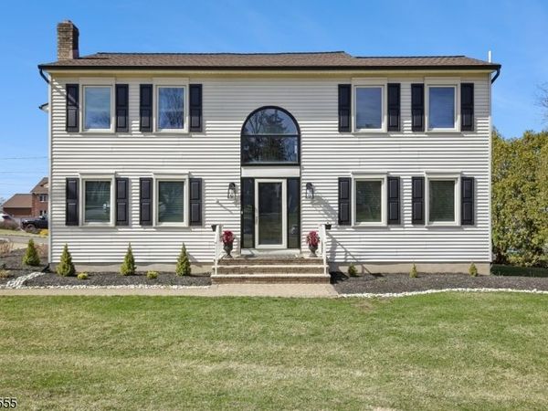 17 Garden St, East Hanover, NJ 07936