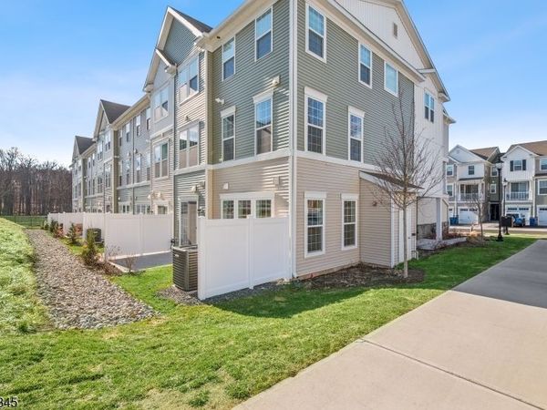 102 IRIS COURT, Warren, NJ 07059