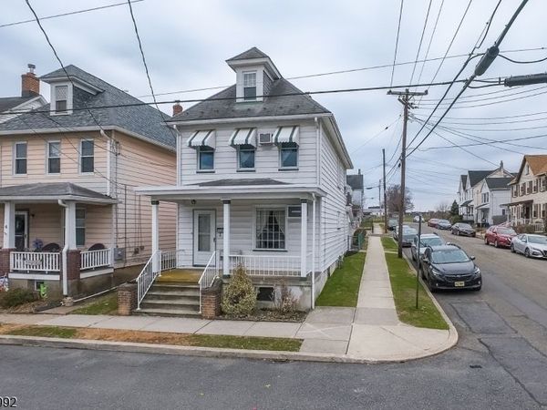 2 Wilson St, Phillipsburg, NJ 08865