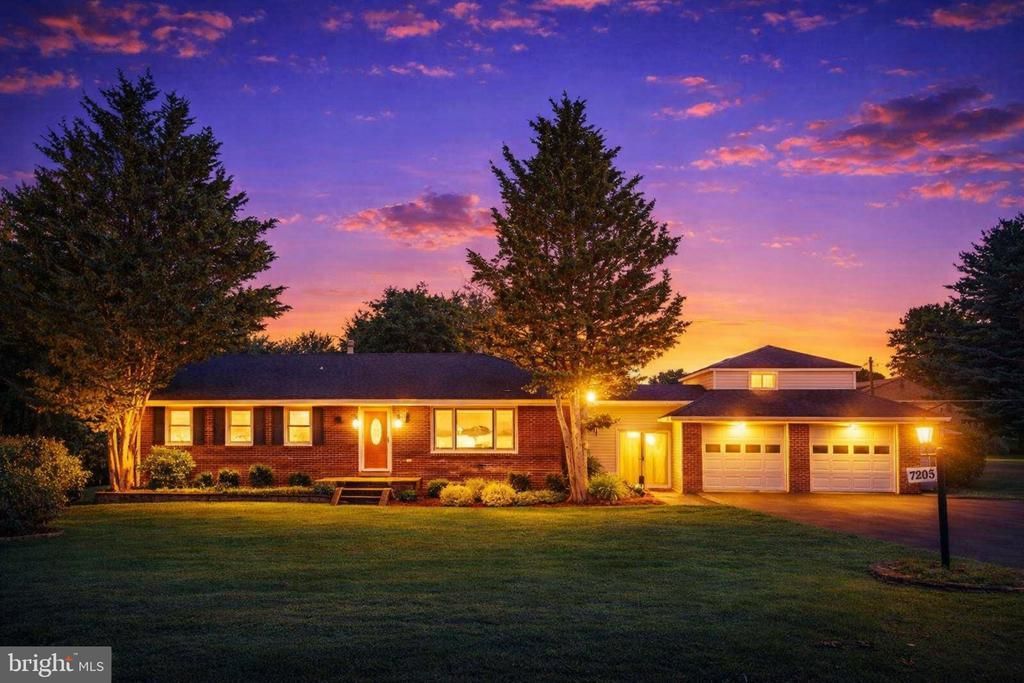 7203 Peekskill Drive, Frederick, MD 21702 Main Photo