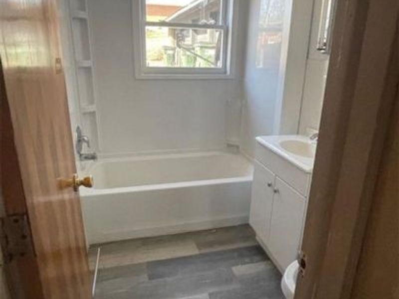 623 Clifton Dr, Dayton, OH 45417 Photo 3