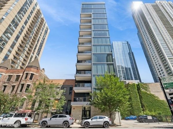 Unit 7, Chicago, IL 60654