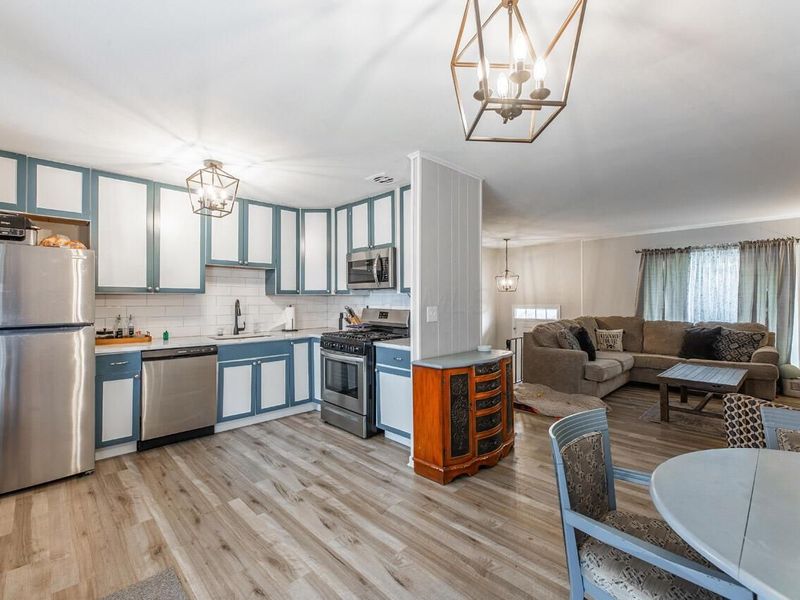 483 Lewis Court, Johnstown, OH 43031 Photo 1