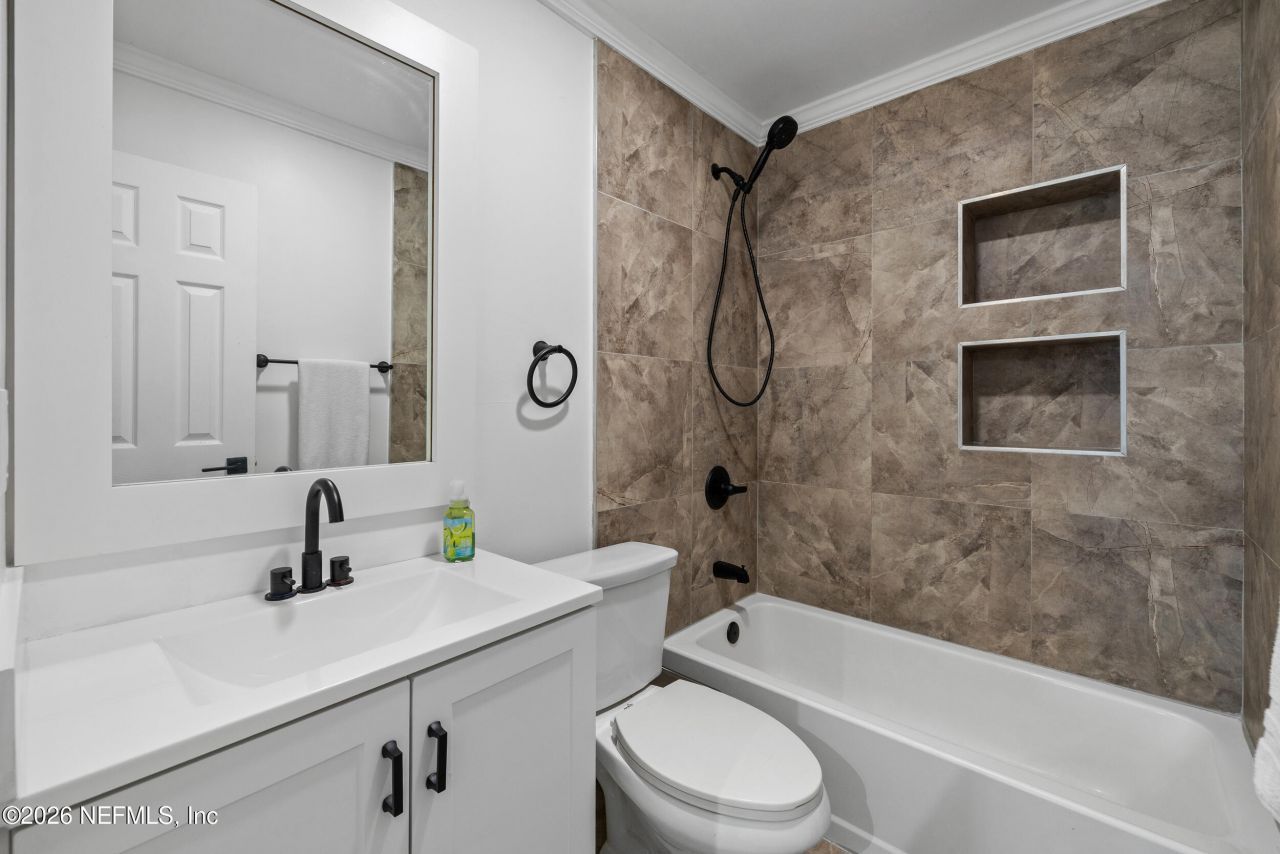3432 Tarpon Drive, Jacksonville, FL 32277 Photo