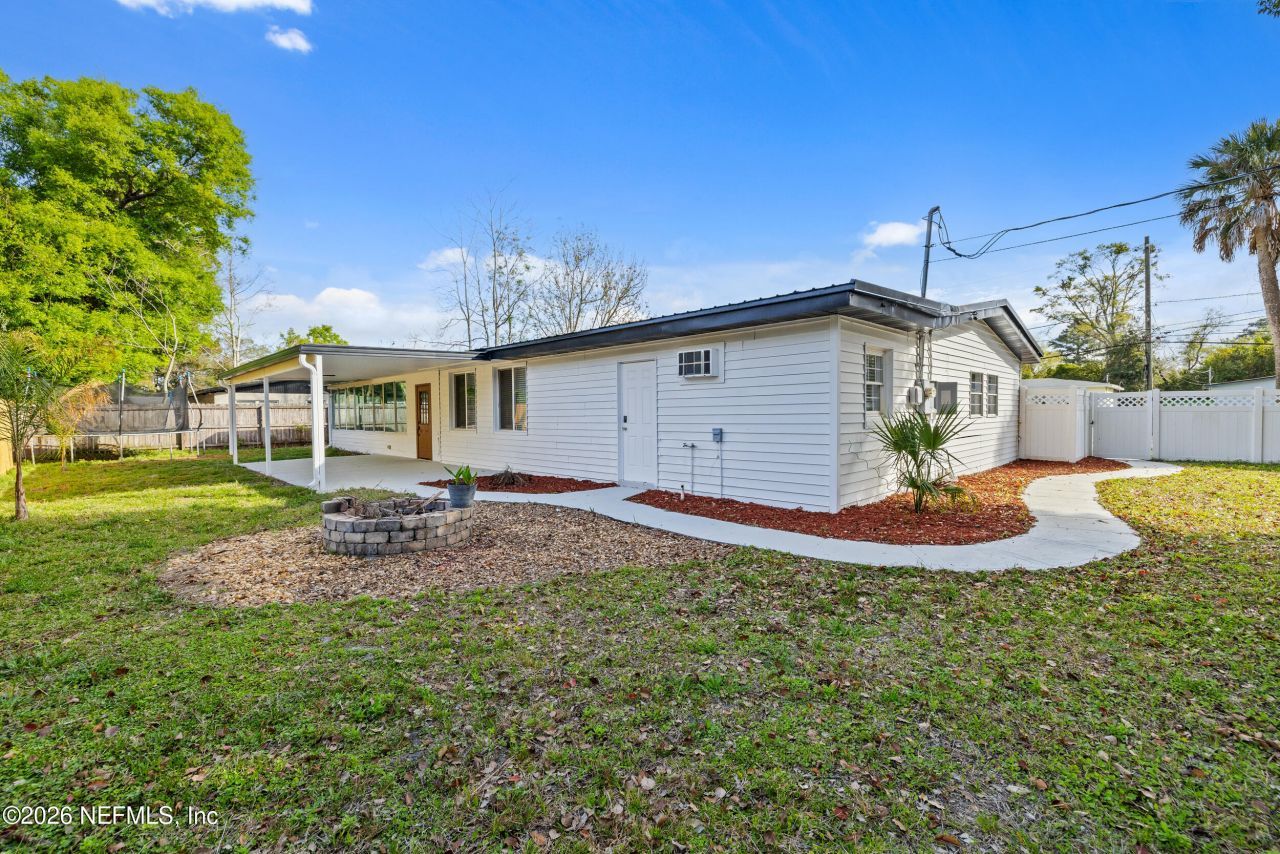3432 Tarpon Drive, Jacksonville, FL 32277 Photo