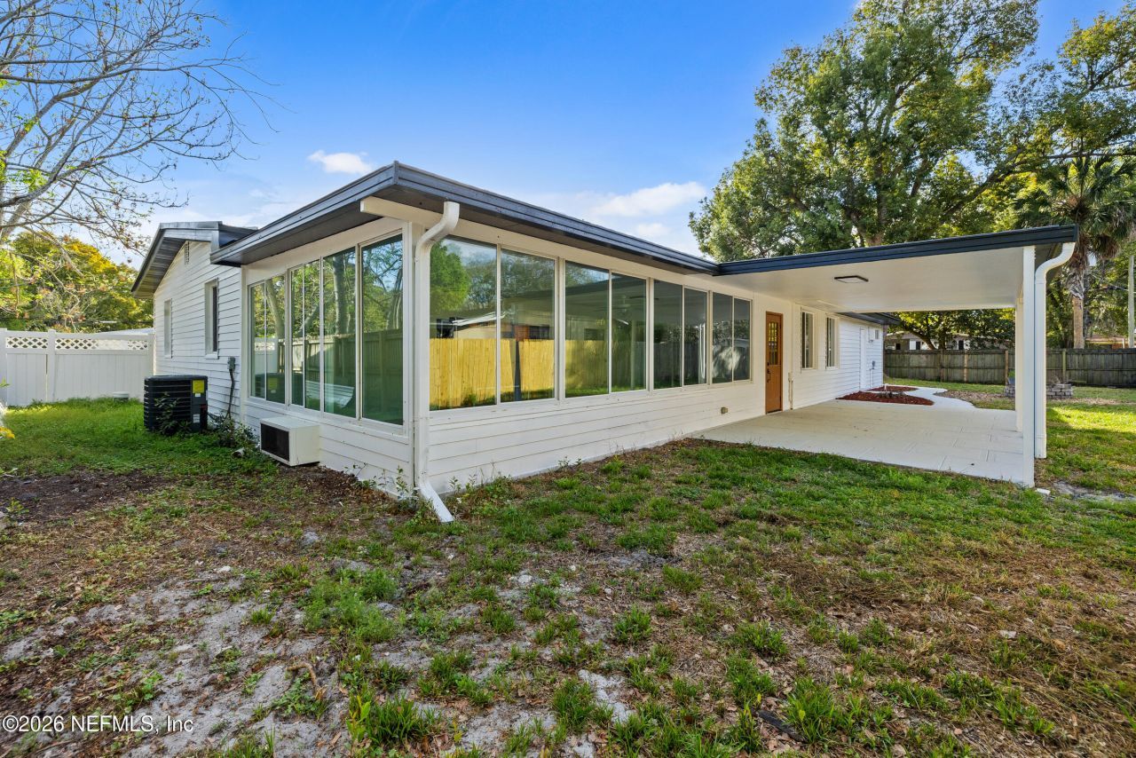 3432 Tarpon Drive, Jacksonville, FL 32277 Photo