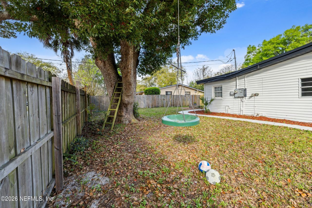 3432 Tarpon Drive, Jacksonville, FL 32277 Photo