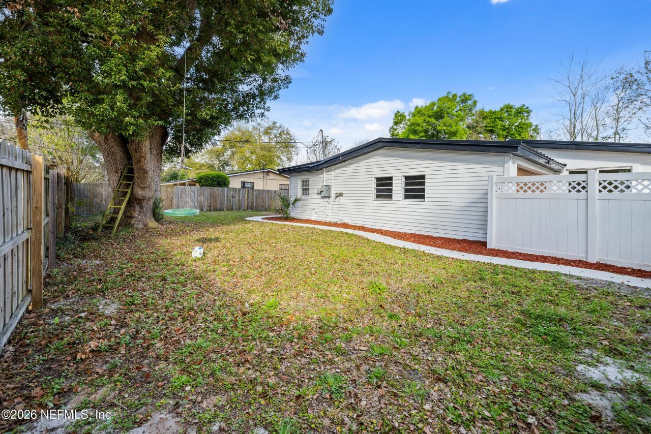 3432 Tarpon Drive, Jacksonville, FL 32277 Photo