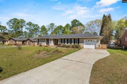 525 Arcola Drive  photo 4