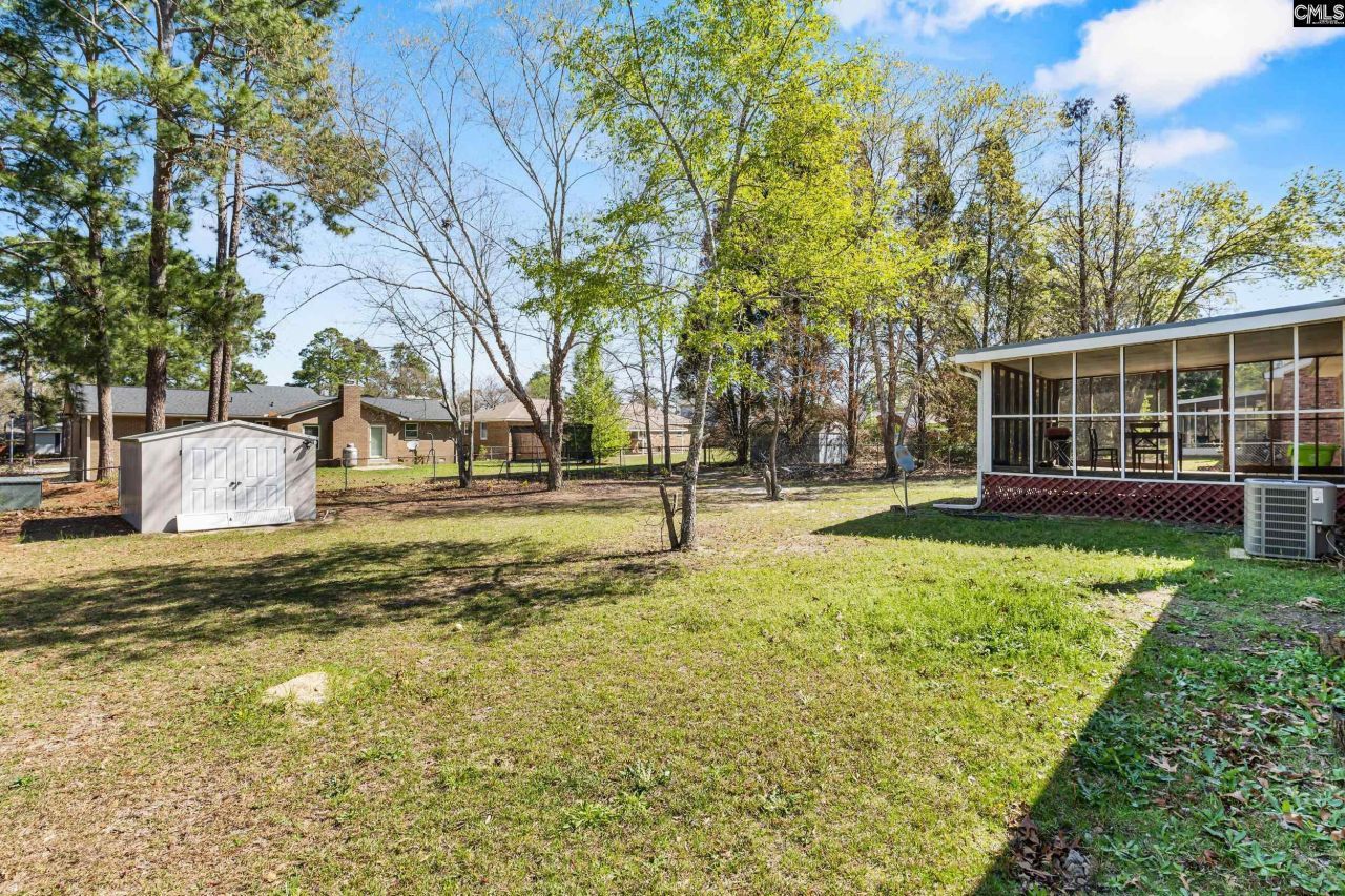 525 Arcola Drive  Photo 6