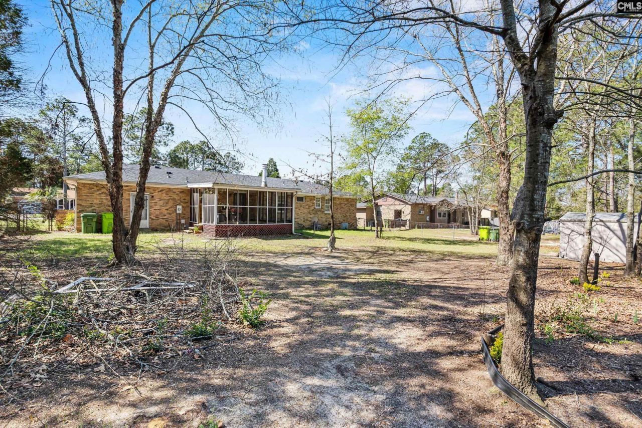 525 Arcola Drive Photo 7