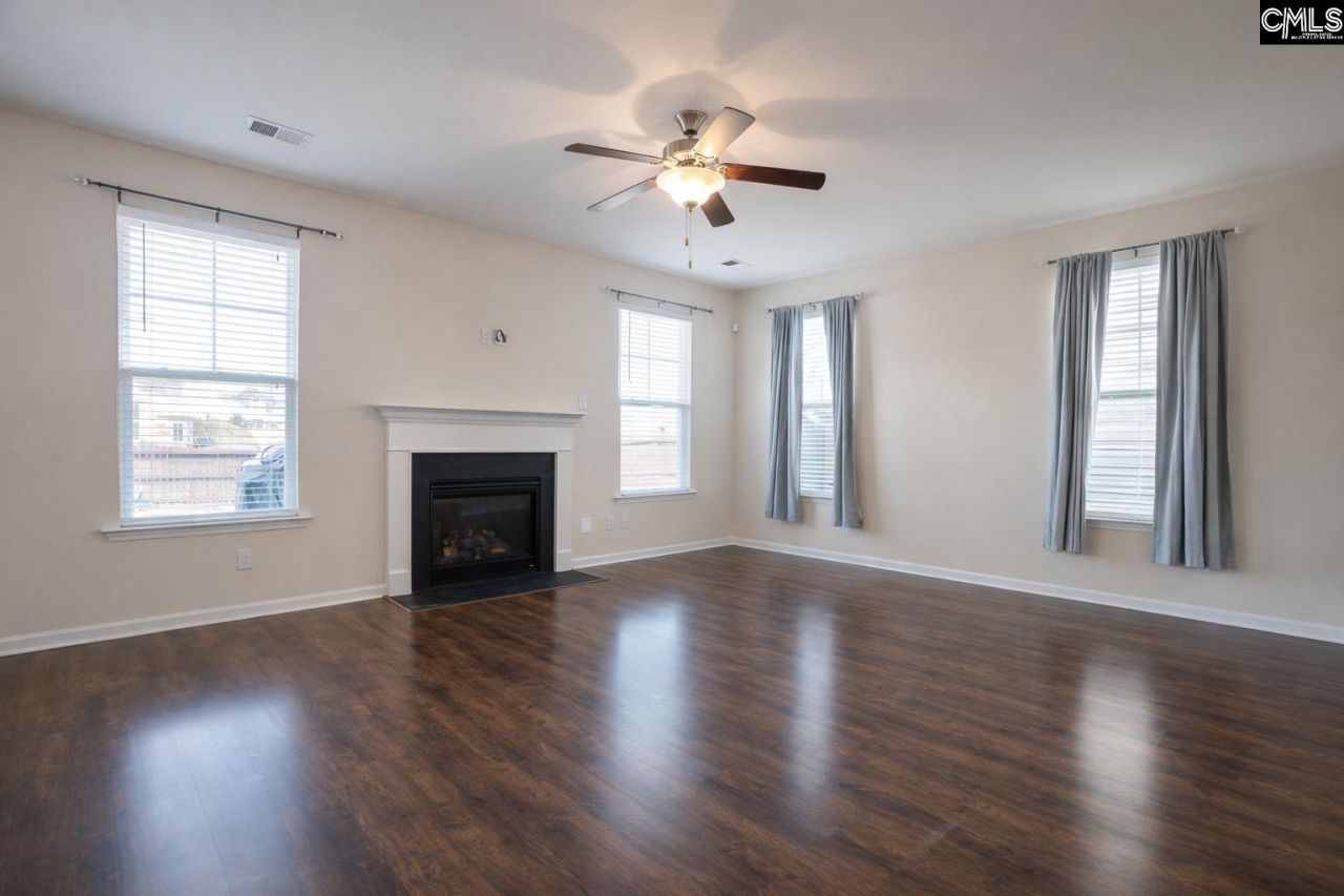 665 Blue Ledge Circle Photo 14