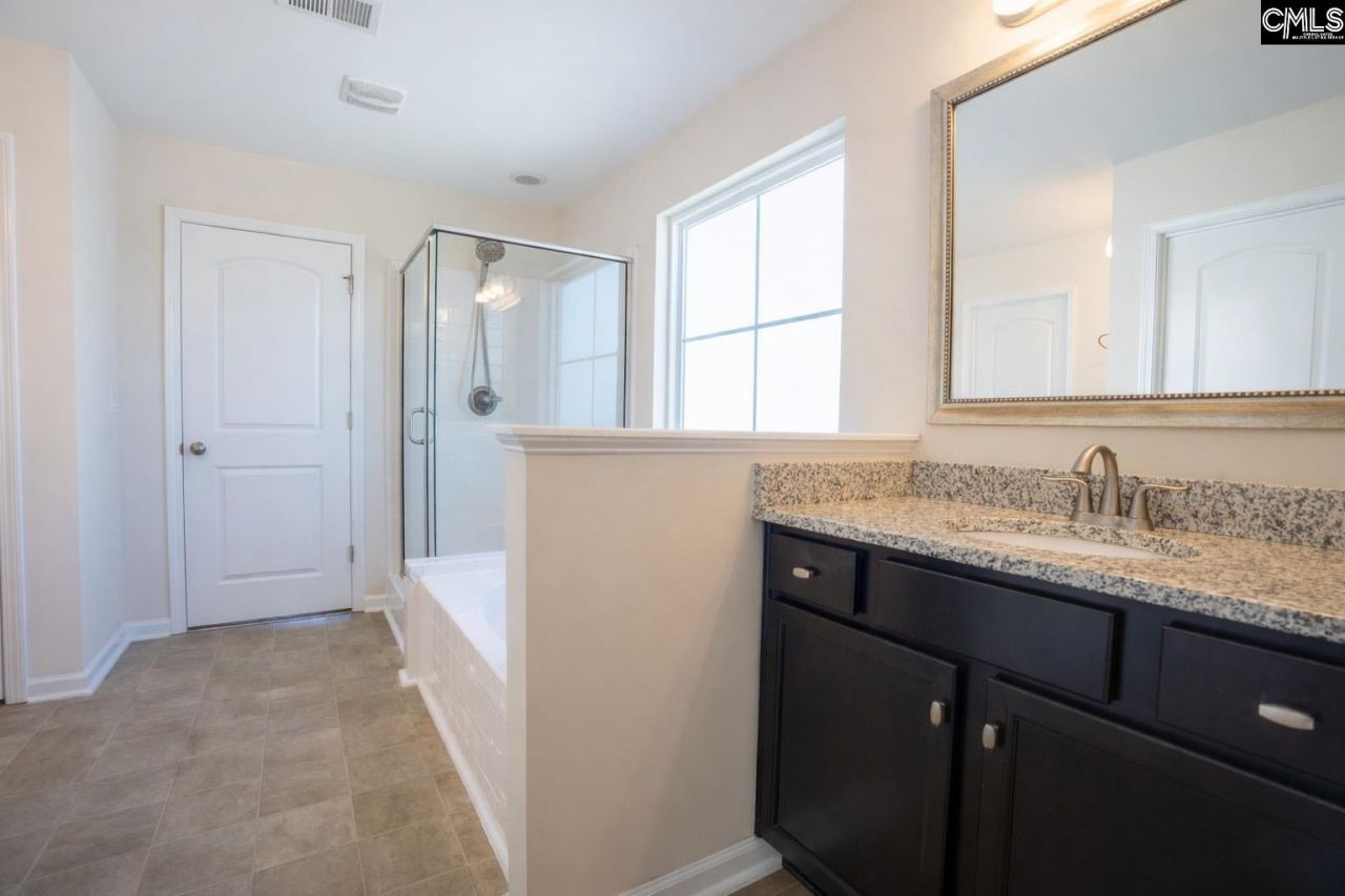 665 Blue Ledge Circle Photo 18