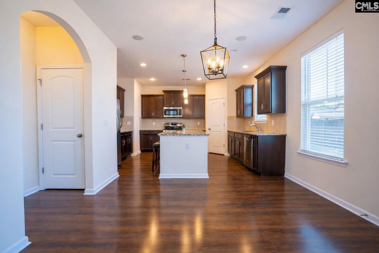 665 Blue Ledge Circle Photo 9