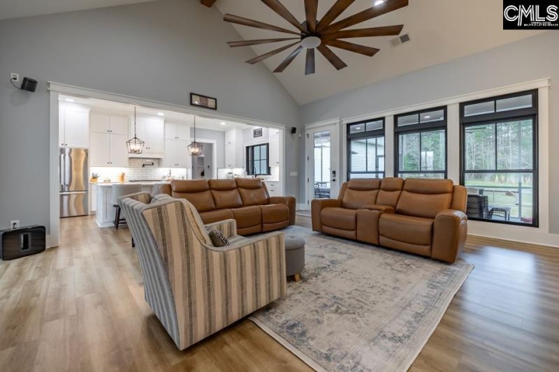 178 Longview Drive  Photo 13