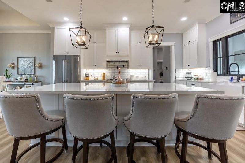 178 Longview Drive  Photo 4