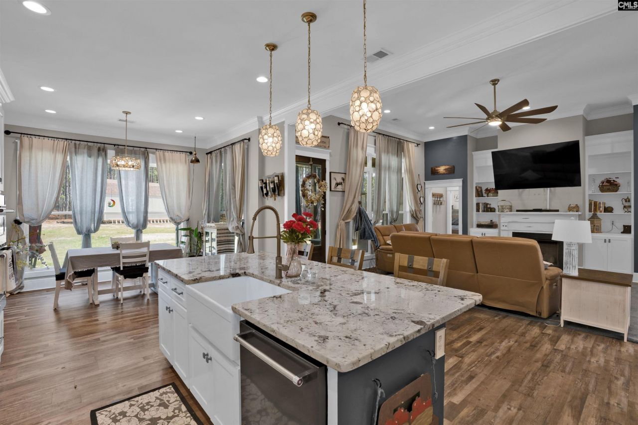 2138 Lockhart Road Photo 17