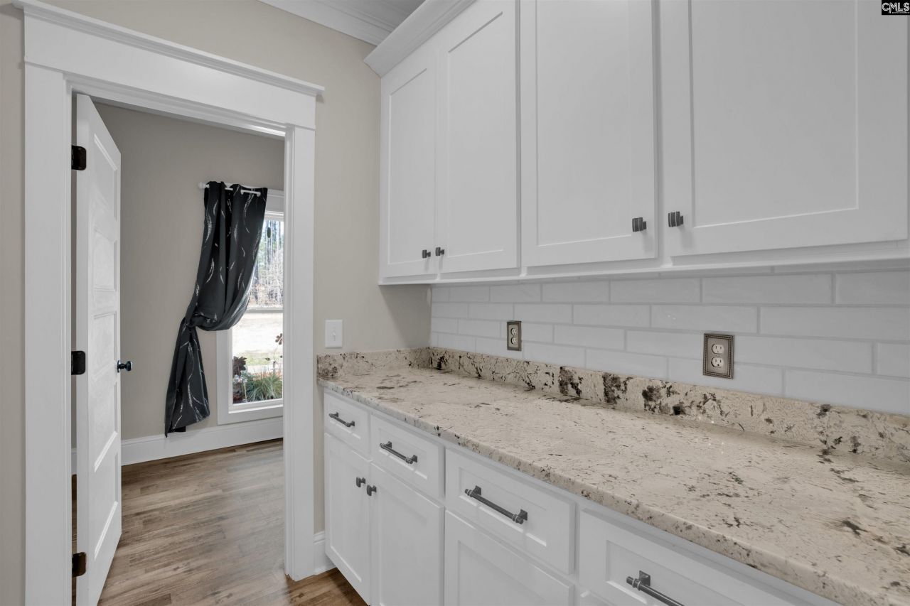 2138 Lockhart Road  Photo 19