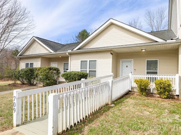 709 Villas Court , Asheville, NC 28806