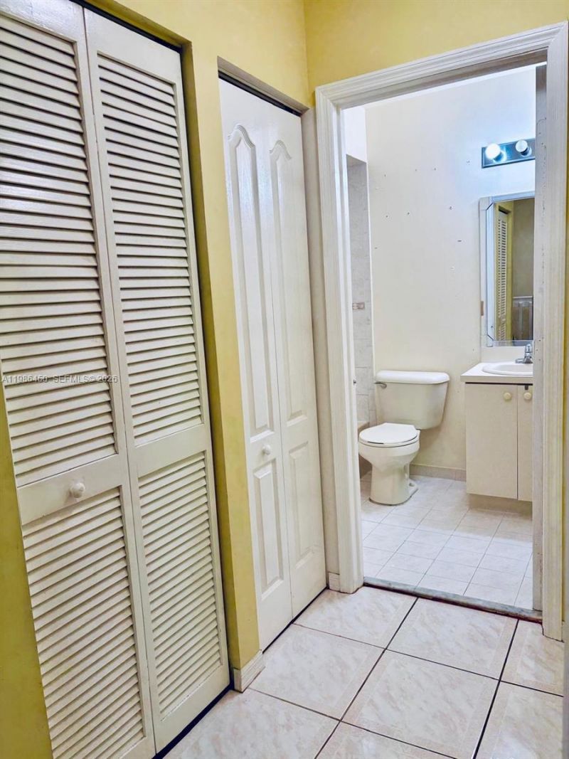 8346 NW 10th St, Unit 1F, Miami, FL 33126 Photo