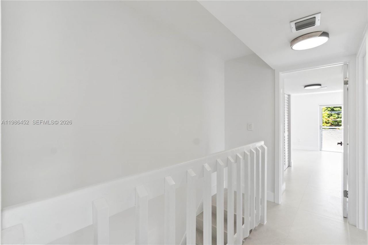 3597 SW 17th St, Unit 3597, Miami, FL 33145 Photo