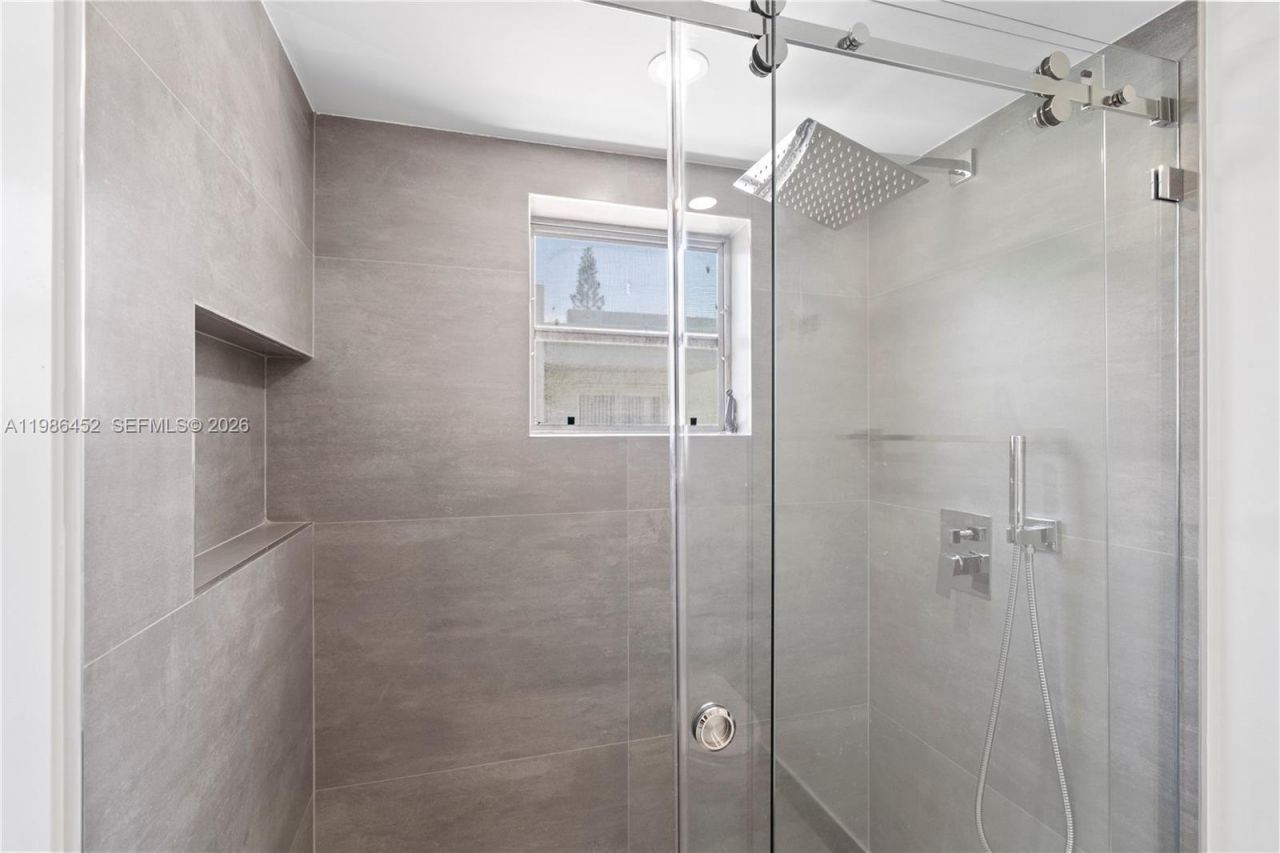 3597 SW 17th St, Unit 3597, Miami, FL 33145 Photo