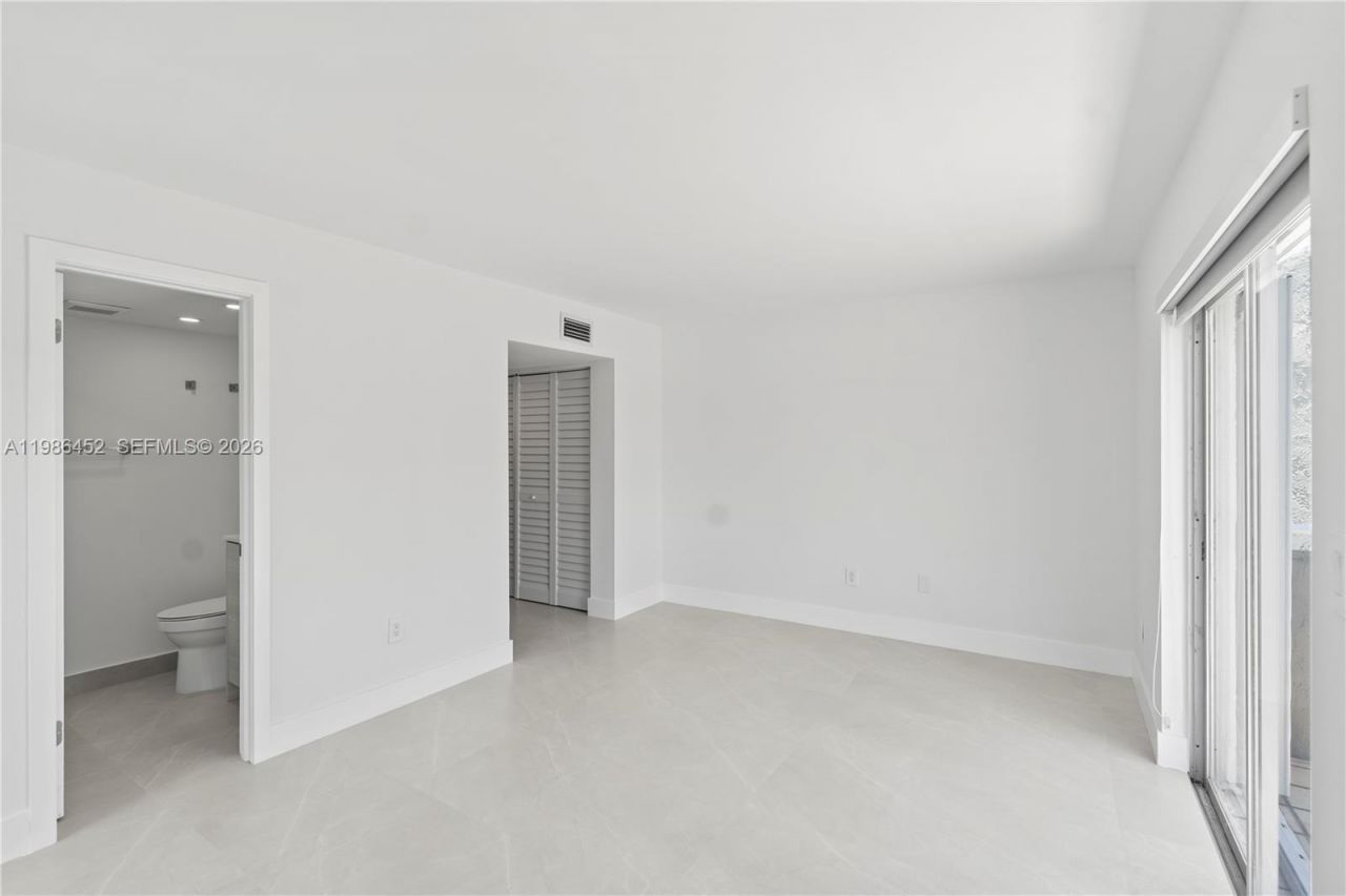 3597 SW 17th St, Unit 3597, Miami, FL 33145 Photo