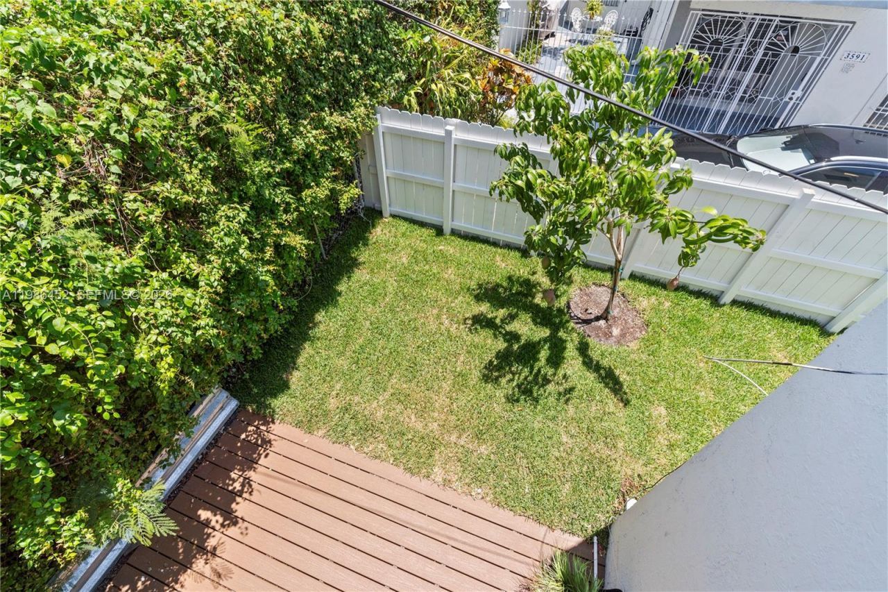 3597 SW 17th St, Unit 3597, Miami, FL 33145 Photo