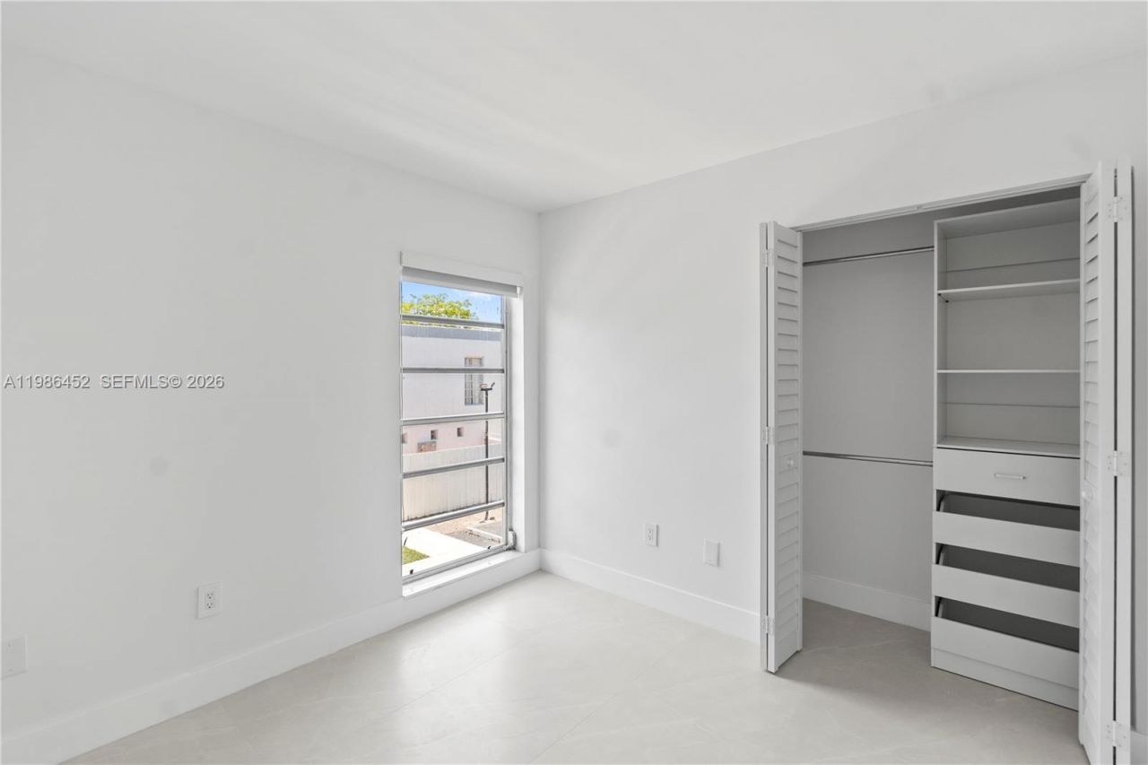 3597 SW 17th St, Unit 3597, Miami, FL 33145 Photo