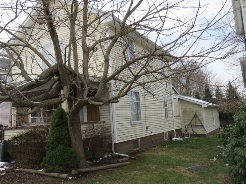 103 4th Street NW, Carrollton, OH 44615 Photo 2