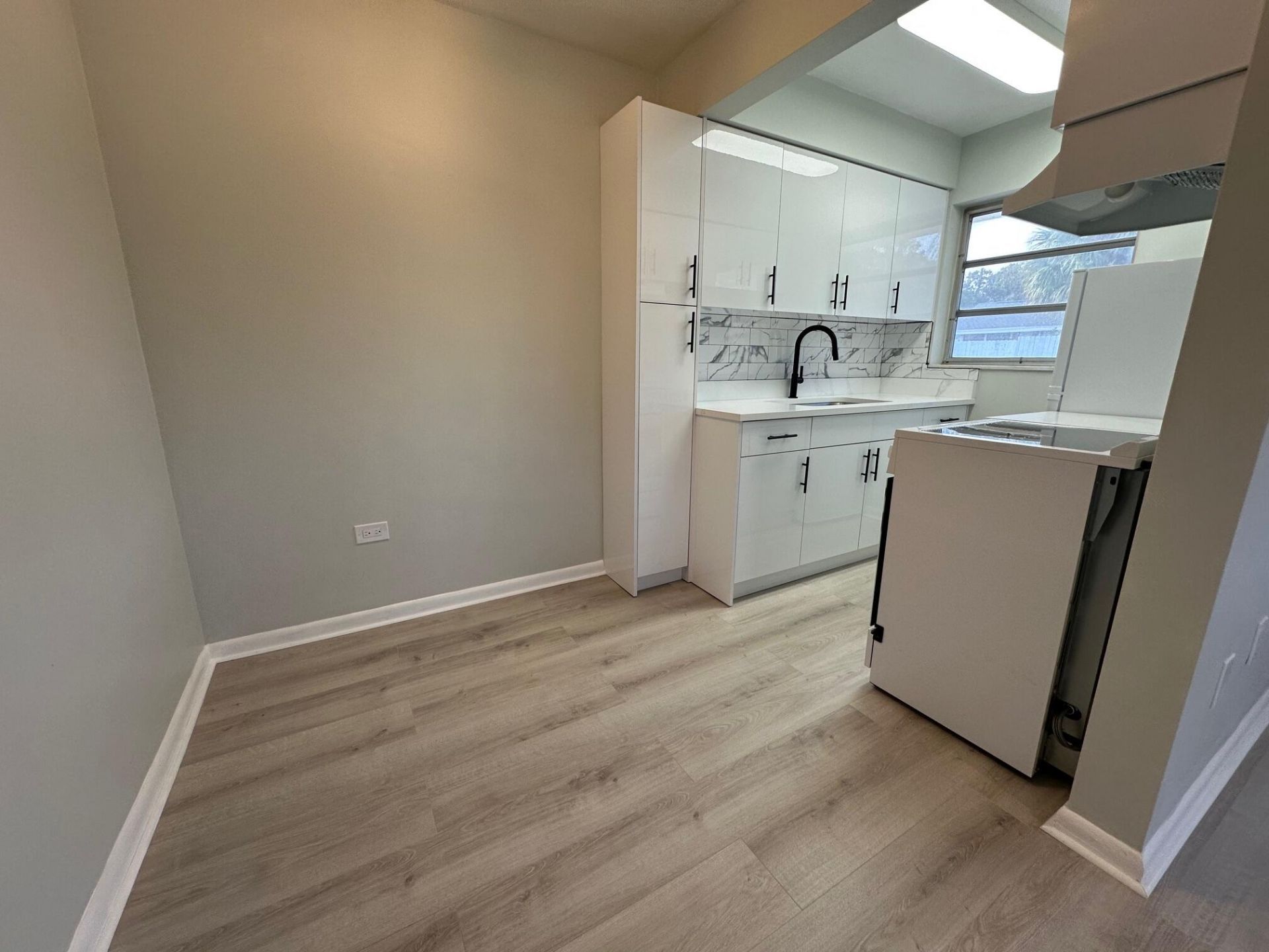 932 S B Street, Lake Worth Beach, FL 33460 Photo