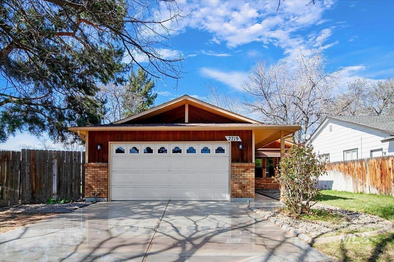 2719 N Aster Ave, Boise, ID 83704 Main Photo