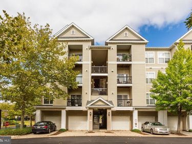 5105 E TRAVIS EDWARD WAY , Unit E, CENTREVILLE, VA 20120
