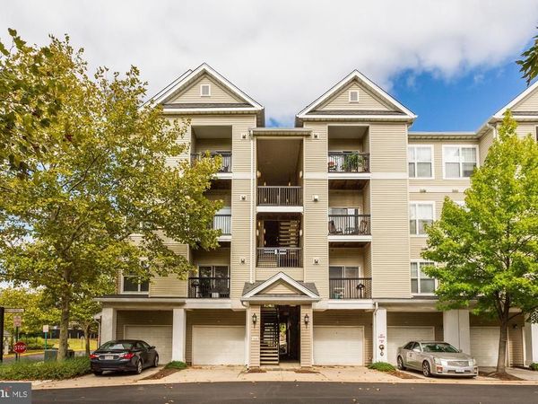 5105 E TRAVIS EDWARD WAY, Unit E, CENTREVILLE, VA 20120