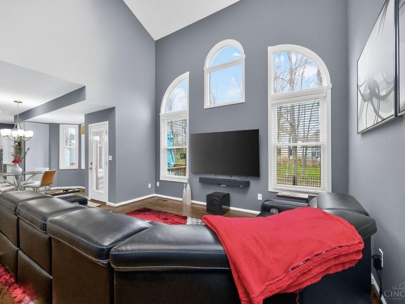 9607 Old Village Drive, Loveland, OH 45140 Photo 15