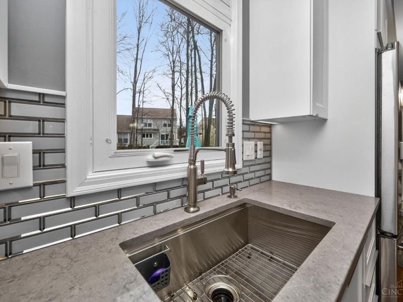 9607 Old Village Drive, Loveland, OH 45140 Photo 20