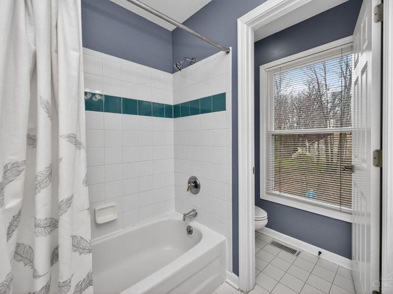 9607 Old Village Drive, Loveland, OH 45140 Photo 43